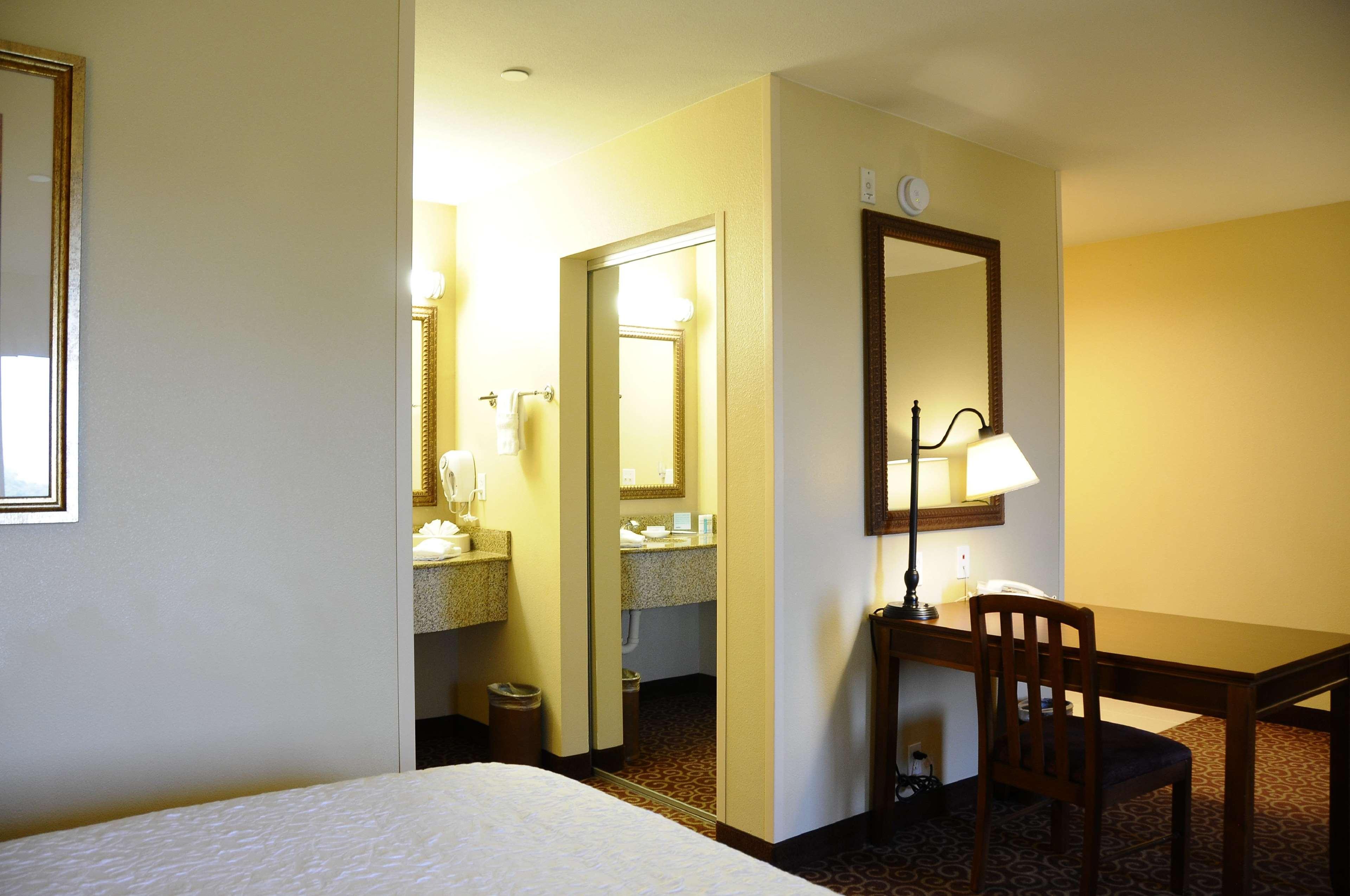 Hampton Inn & Suites Red Bluff Eksteriør billede